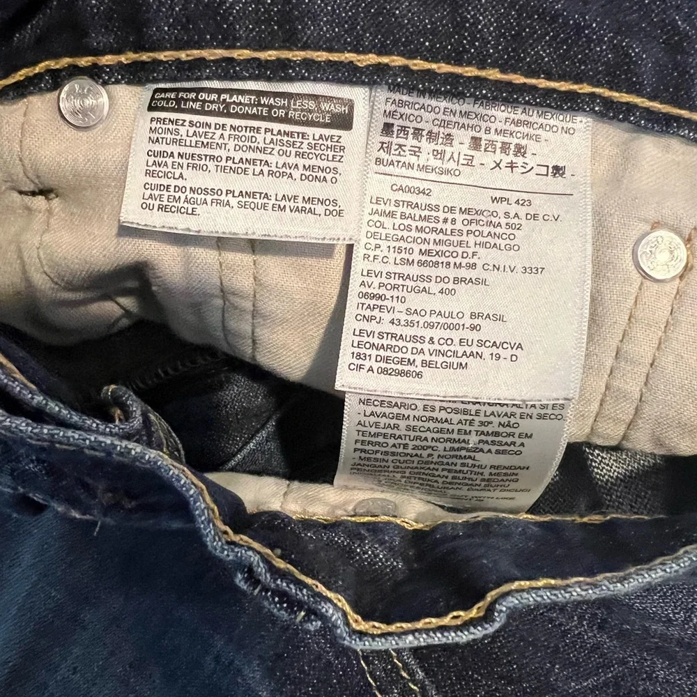 Levi's Men's Blue Straight Jeans